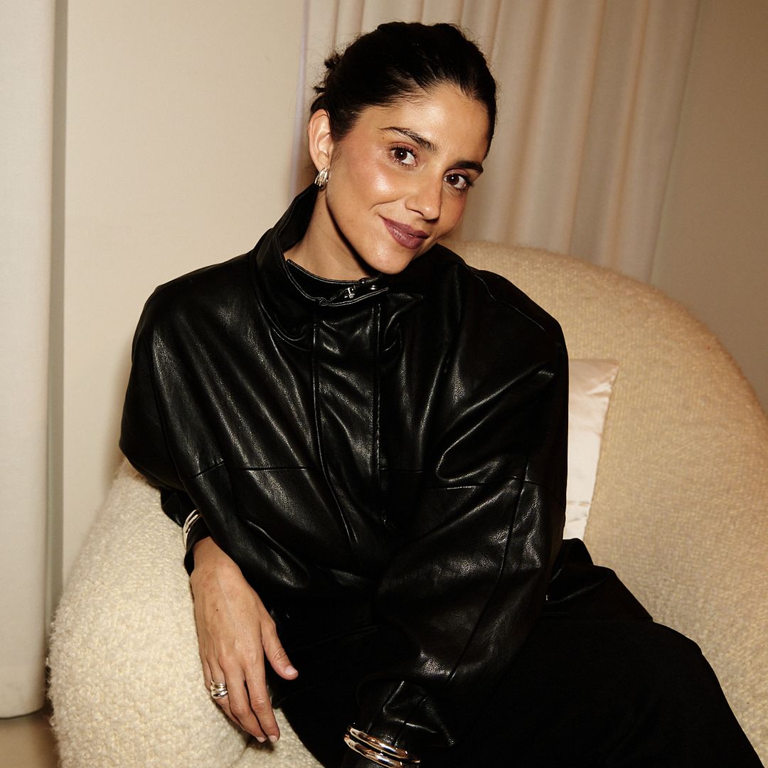 María G. de Jaime y Bea Gimeno innovan con brillos y cuero en la gran fiesta navideña de Madrid