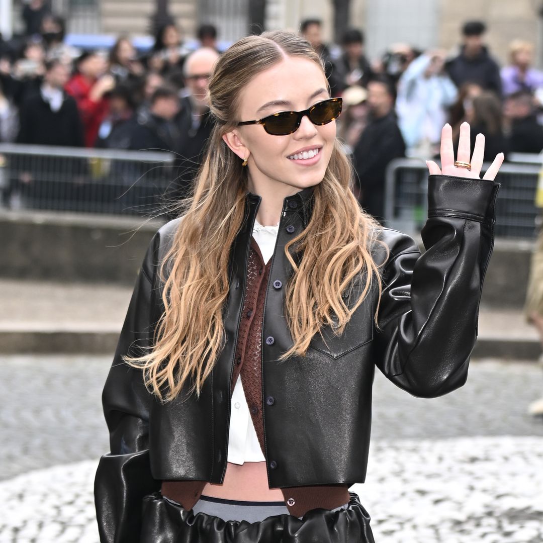 Moda y cultura pop: ¿por qué la Generación Z siente fascinación por la ropa nostálgica?