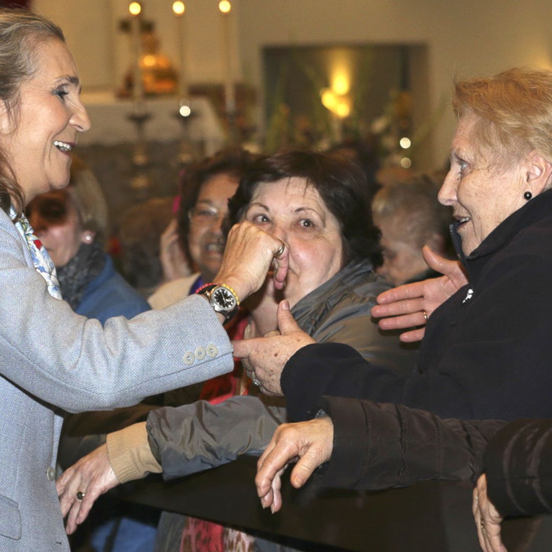 La infanta Elena cumple de nuevo con la tradición de la Familia Real ante el Cristo de Medinaceli