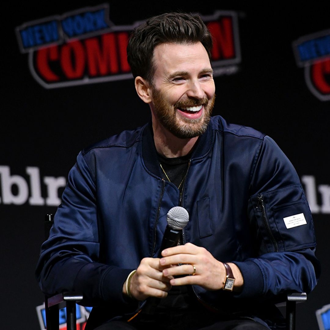 Presumiendo su anillo de matrimonio, Chris Evans rompe el silencio sobre su boda con Alba Baptista