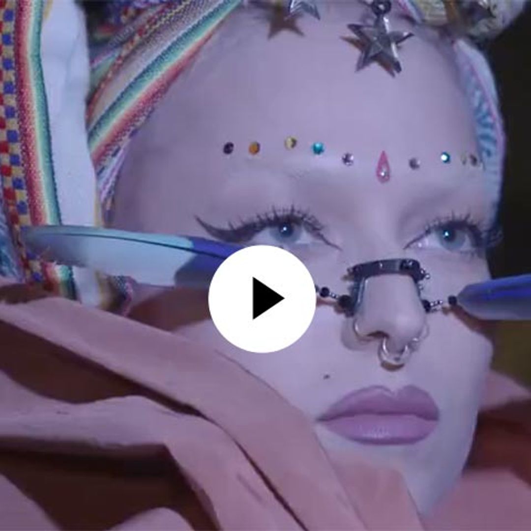 ¿Nos acompañas al exclusivo 'baile de máscaras' de Dior en París?
