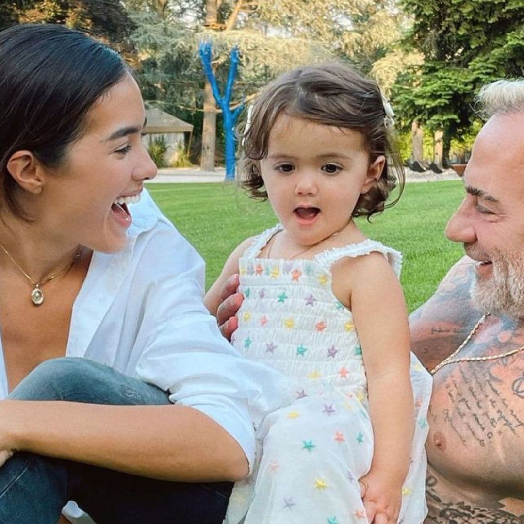 El recibimiento por todo lo alto de Gianluca Vacchi y su familia al regresar a Italia