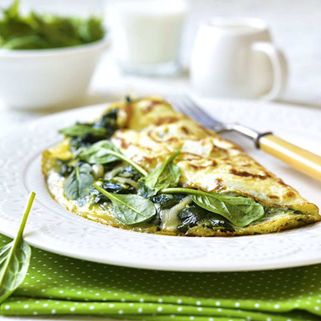 Tortilla francesa con queso aromatizada al tomillo