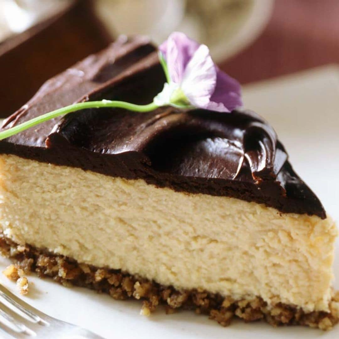Tarta de queso con cobertura de chocolate
