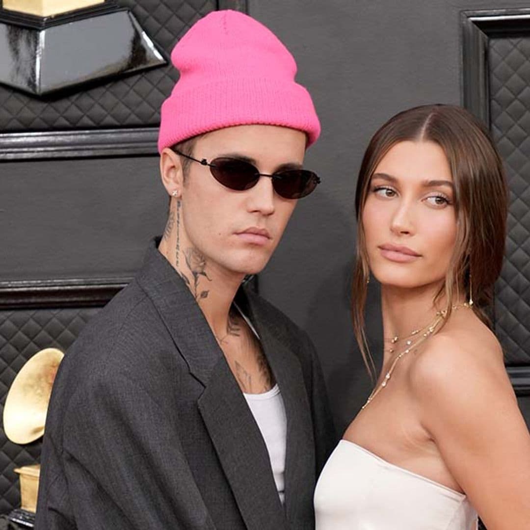 Hailey Baldwin revela qué canción de Justin Bieber le hace llorar
