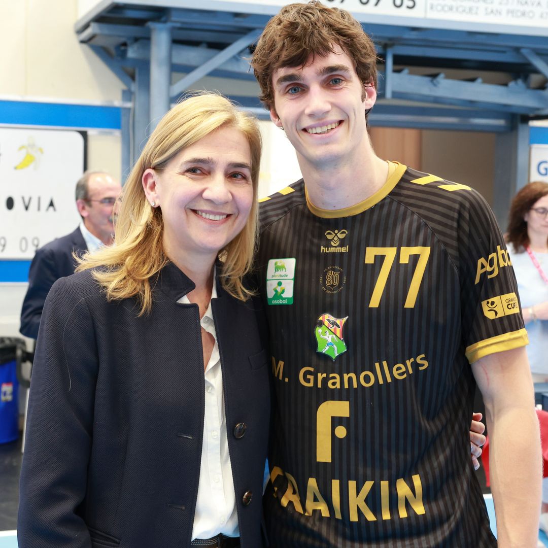 La infanta Cristina y Pablo Urdangarin tras un partido en Segovia el 25 de mayo de 2025
