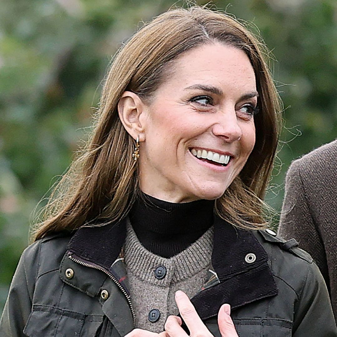 El irresistible estilo de invierno en Balmoral: abrigos, cuadros y el encanto ‘royal’ que marca tendencia cada año