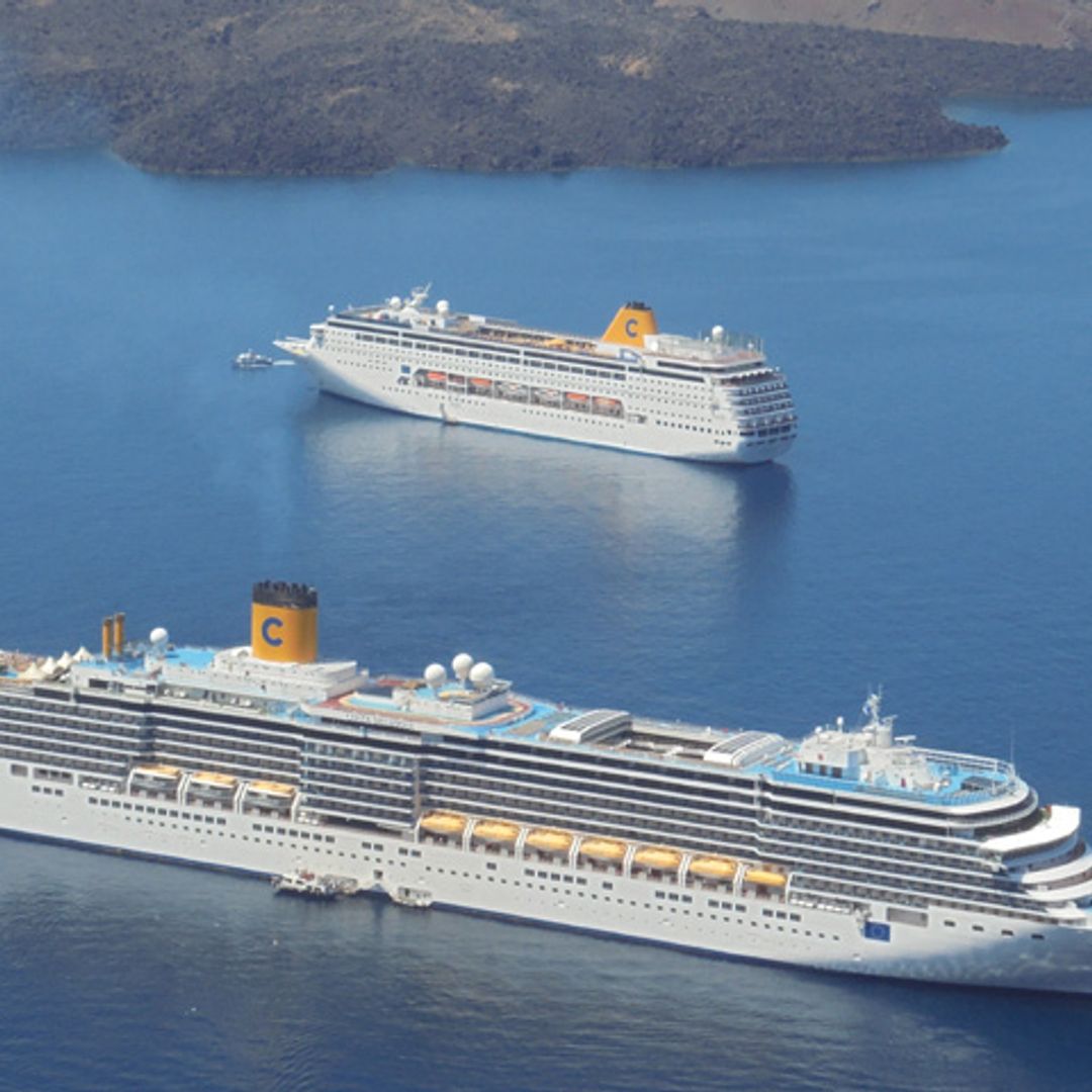 ¡Súbete a bordo del Costa neoRiviera y disfruta de un viaje inolvidable!