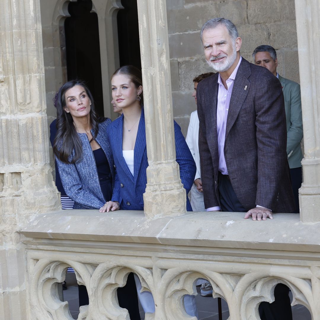 La princesa Leonor en busca de la otra Leonor, reina de la antigua Navarra, en el palacio encantado