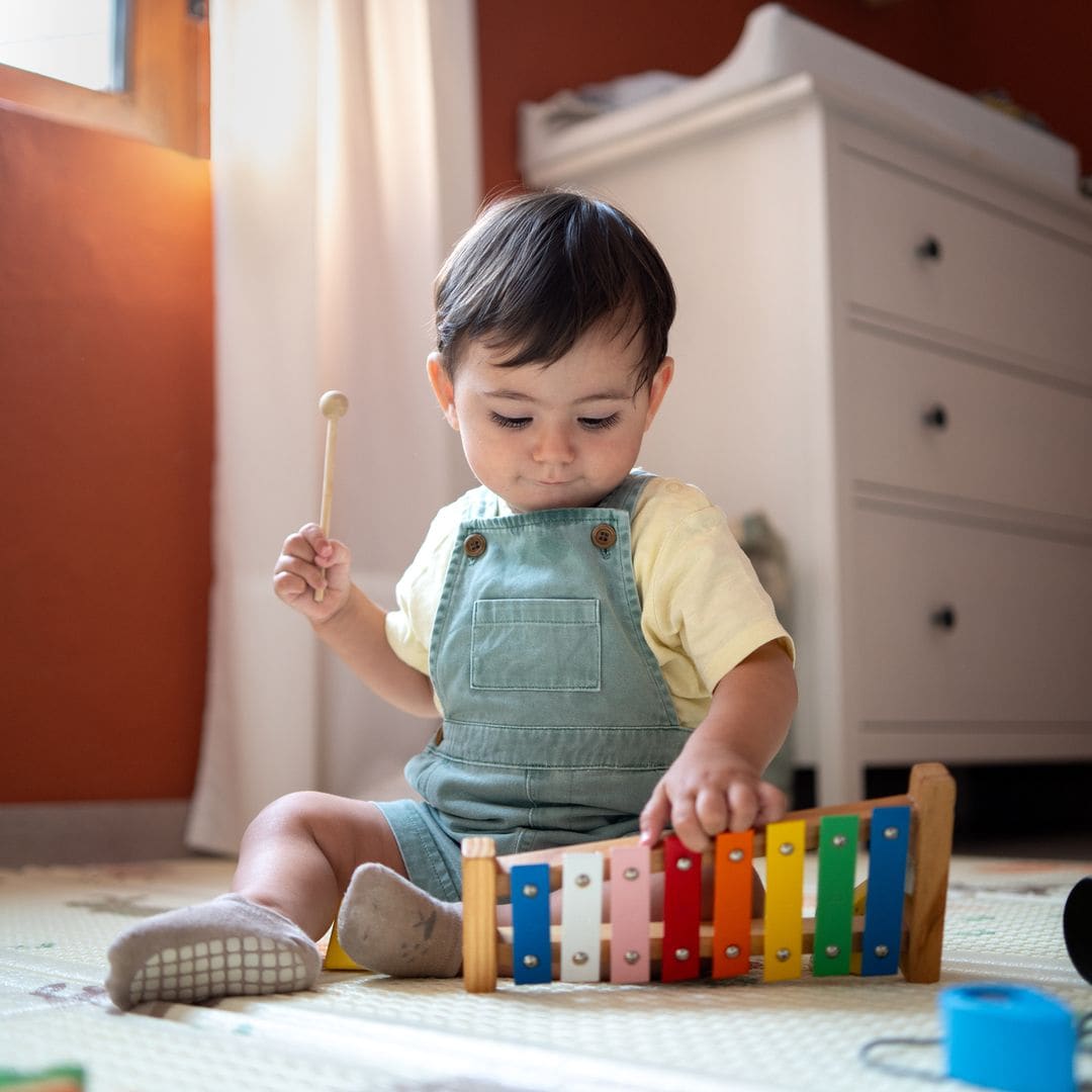 Descubre cuándo es el momento ideal para que tu hijo aprenda a tocar un instrumento