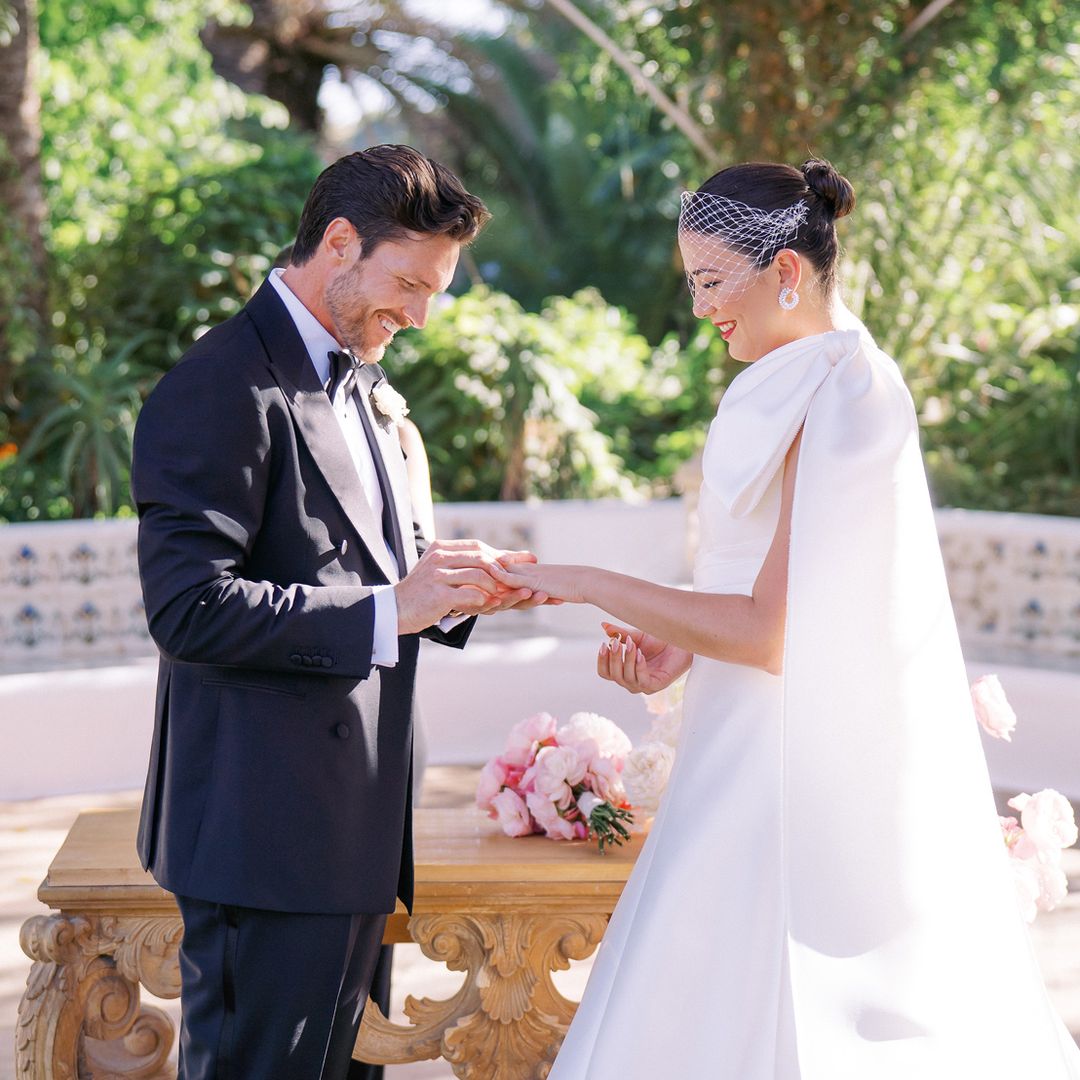 HOLA 4185 BODA DE GARBIÑE MUGURUZA Y ARTHUR BORGES