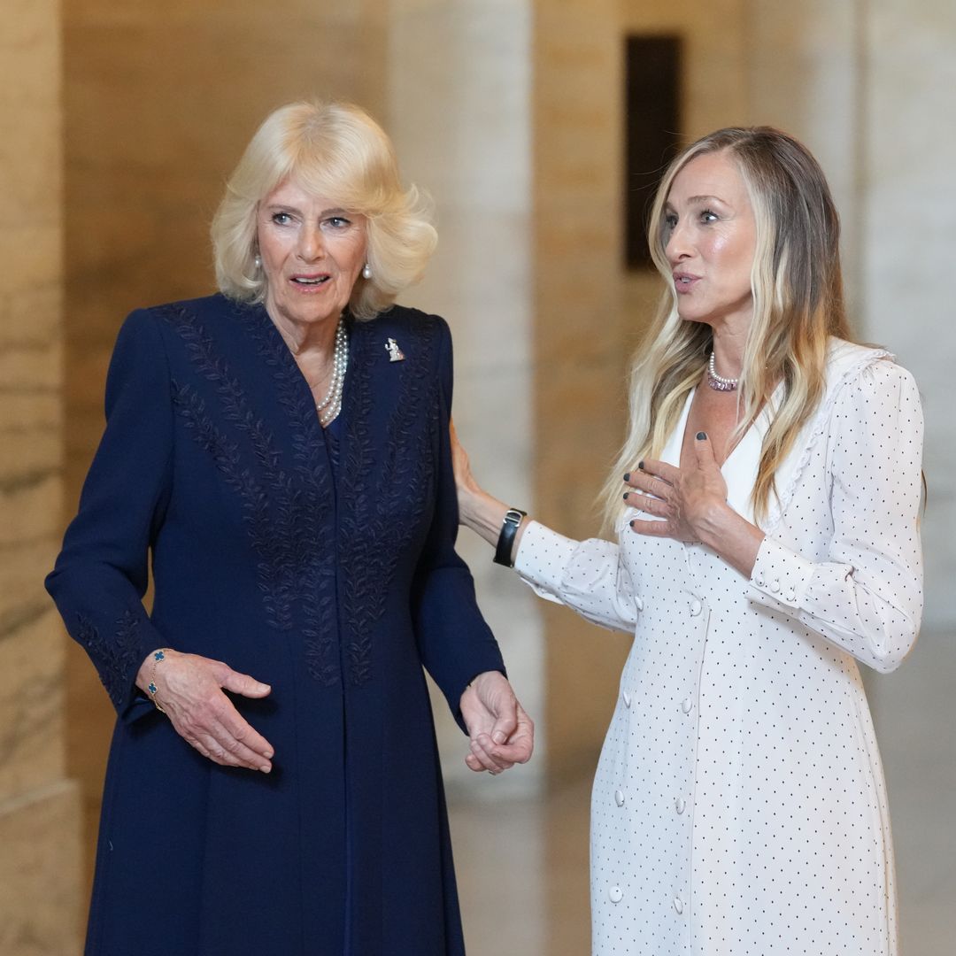 Los reencuentros de la reina Camilla en Nueva York: de Anna Wintour a Sarah Jessica Parker… y hasta Winnie the Pooh