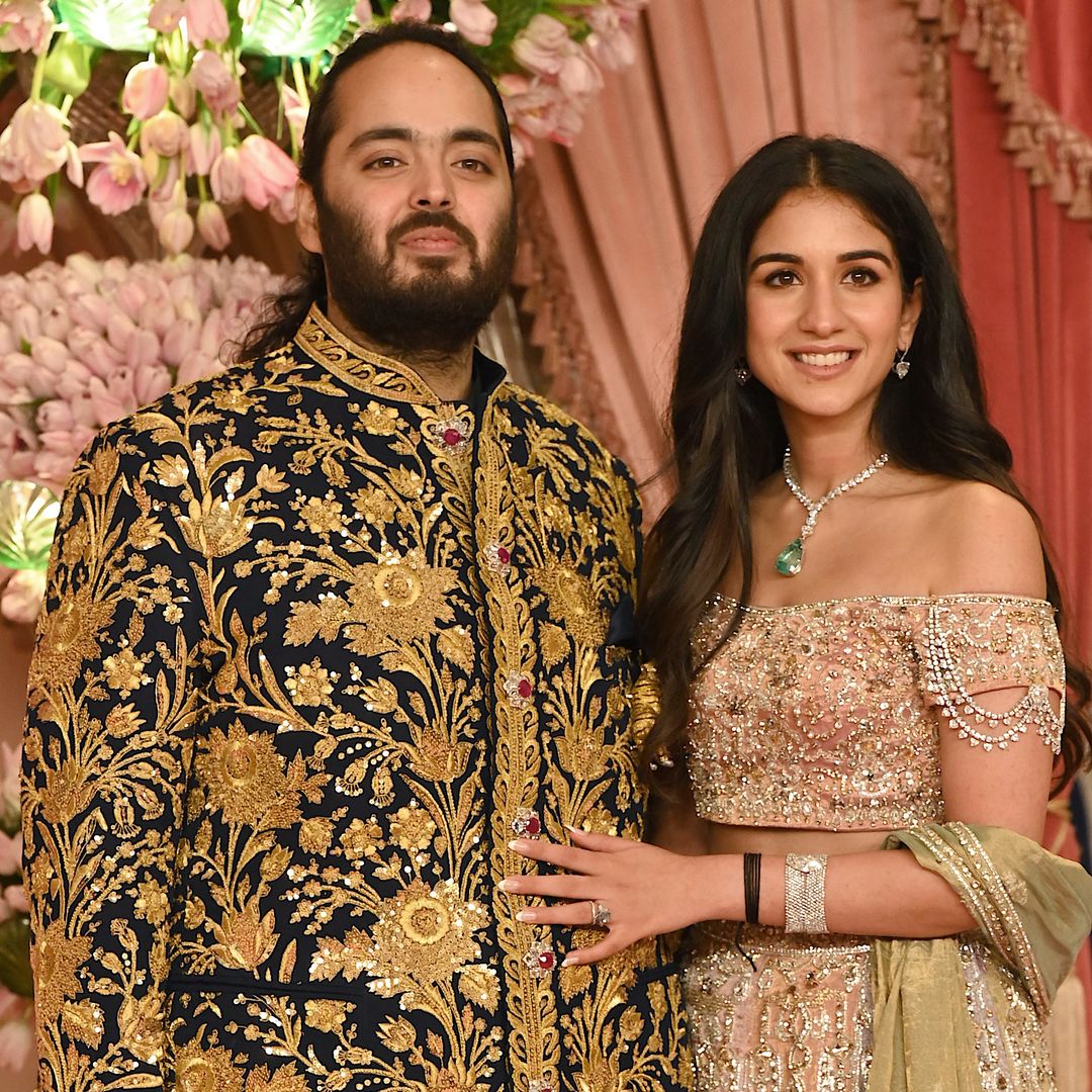 Las impresionantes piezas de joyería y relojería que protagonizaron la boda Ambani