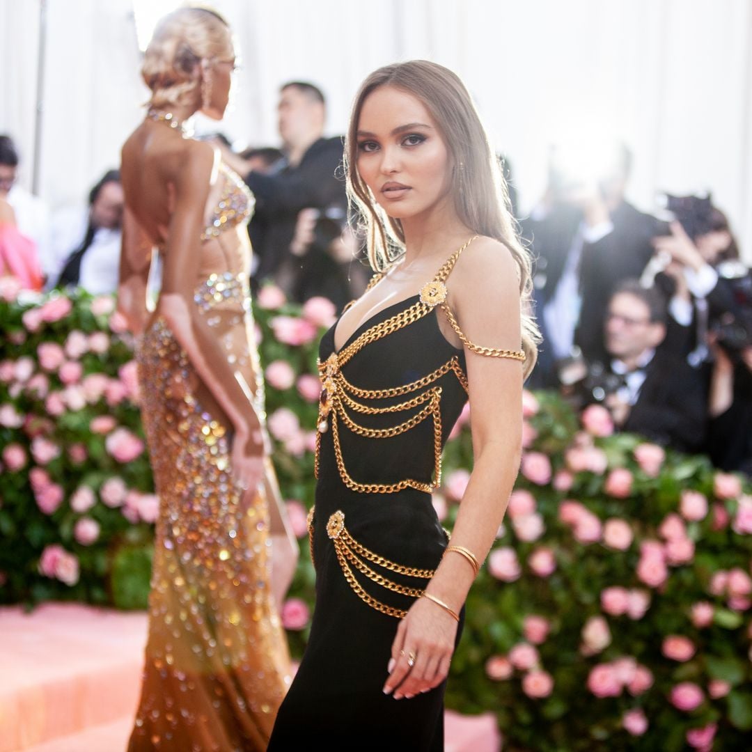 Los momentos de estilo más icónicos (y virales) de Lily-Rose Depp