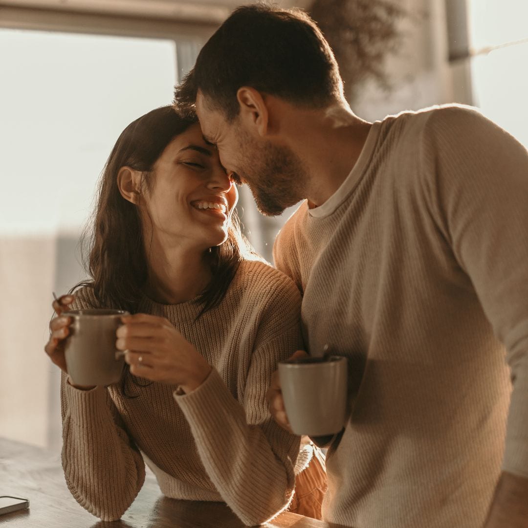 Cómo saber si eres feliz (o no) en tu relación según una terapeuta de pareja