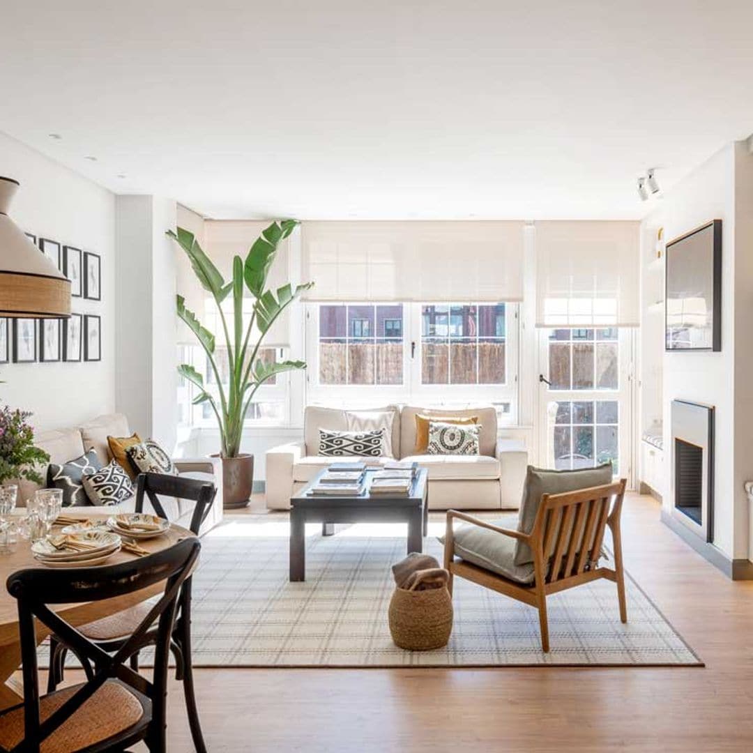 Antes y después: una casa moderna de estilo cálido y atemporal que enamora