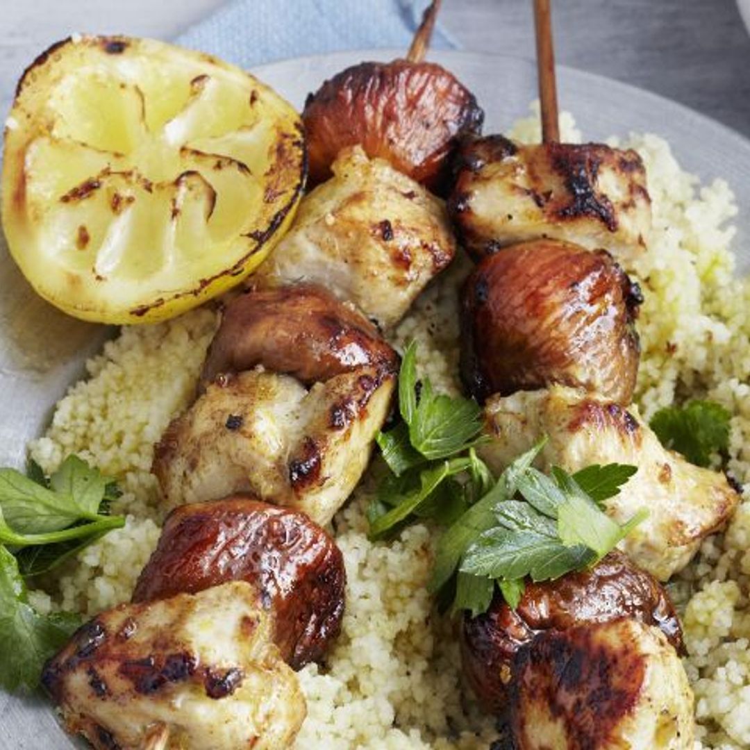 Brochetas de pollo 'teriyaki' con cuscús