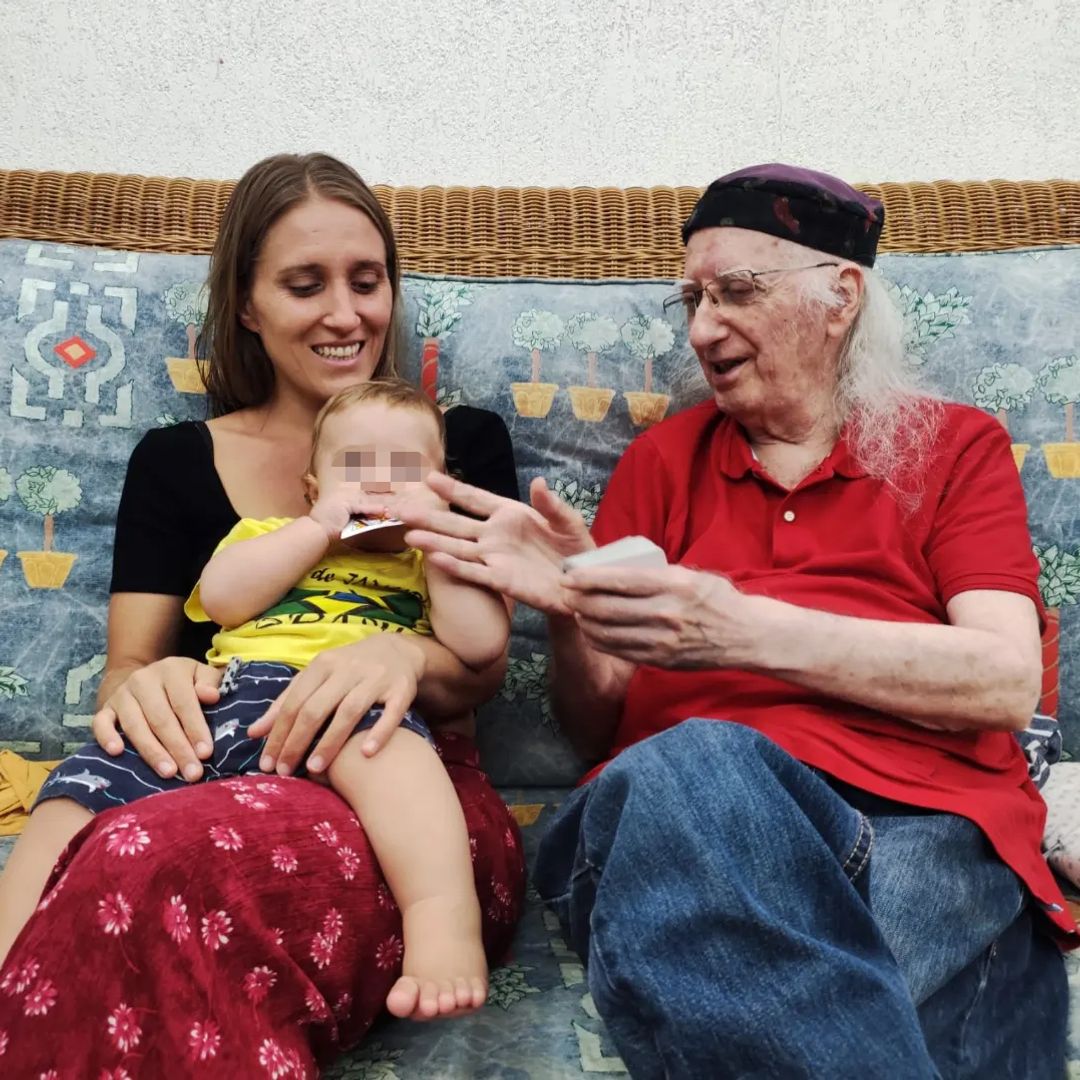 Quién es quién en la familia de Juan Tamariz: cuatro hijos, un nieto campeón mundial del yoyó y una viuda en pie de guerra