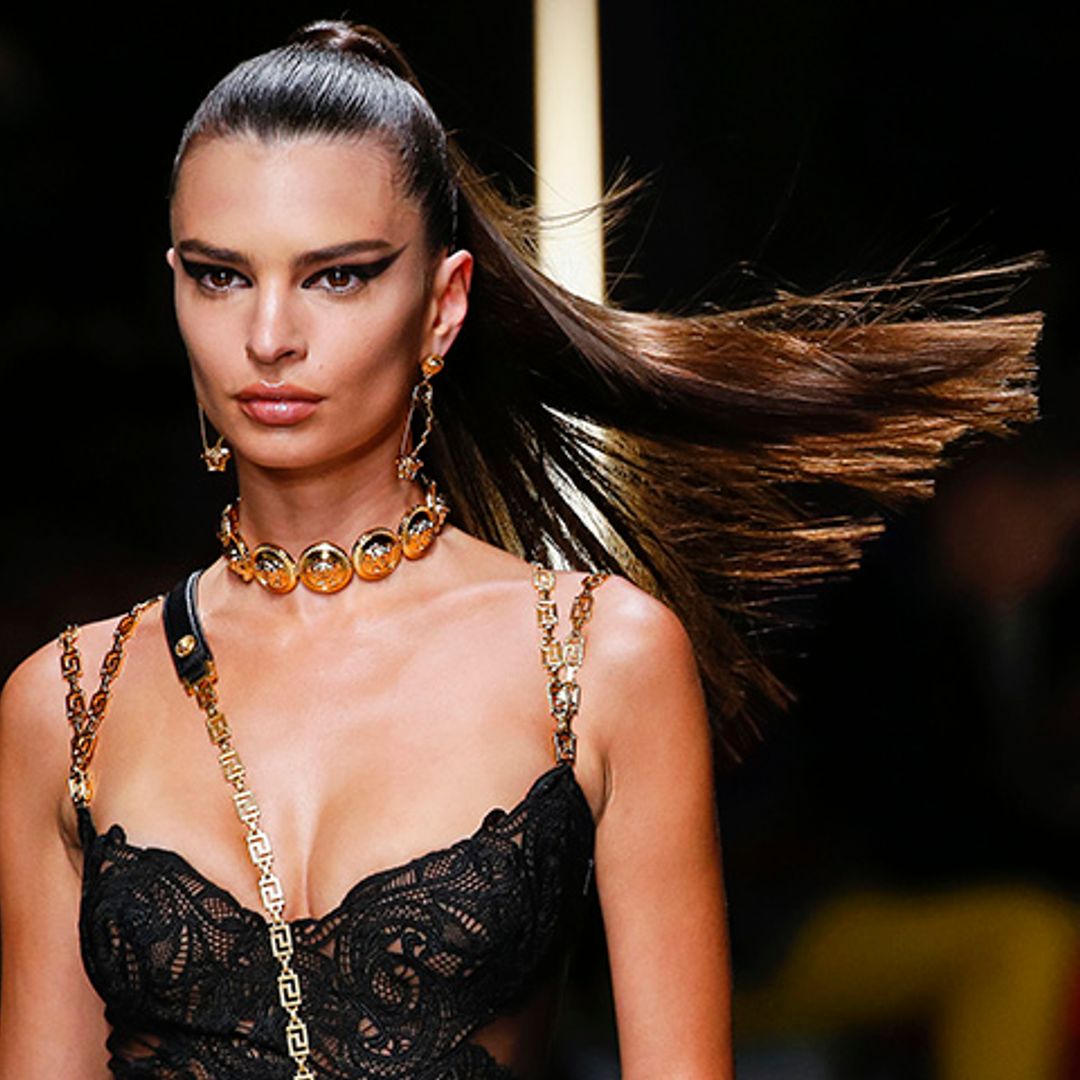 Emily Ratajkowski también se siente insegura… y sabe cómo solucionarlo