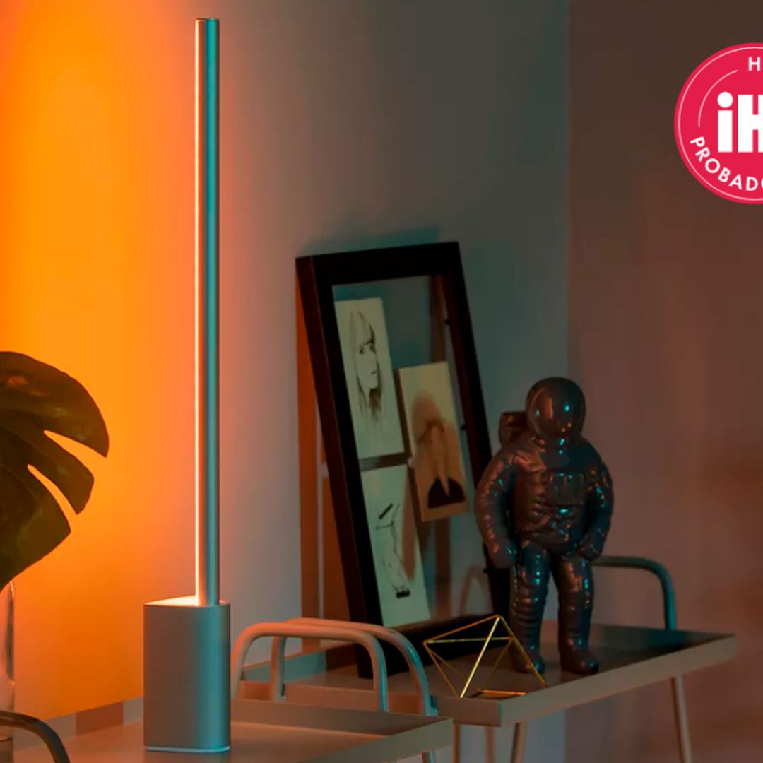 Probamos la lámpara inteligente que necesitas en tu salón