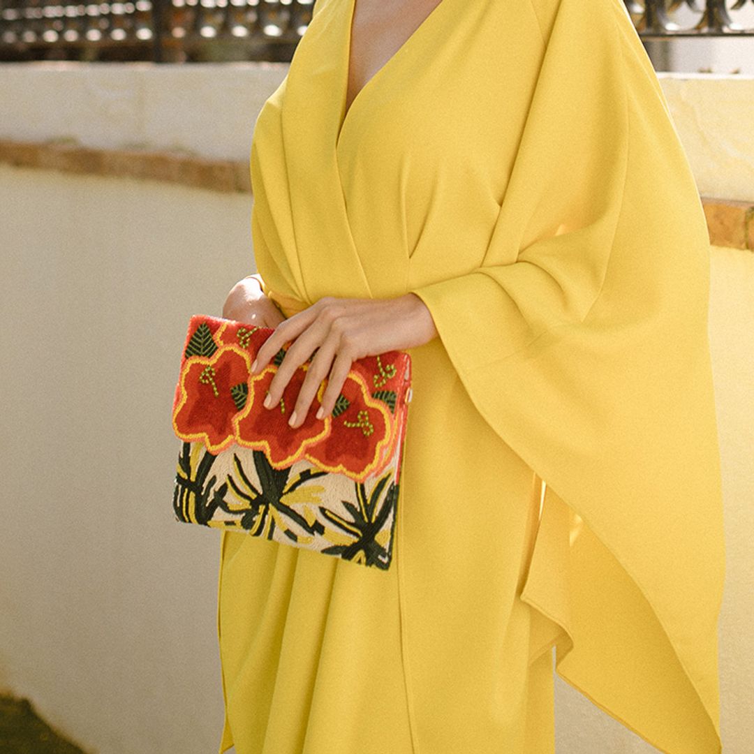 ¡Pura alegría! Bolsos multicolor con los que transformar un look liso