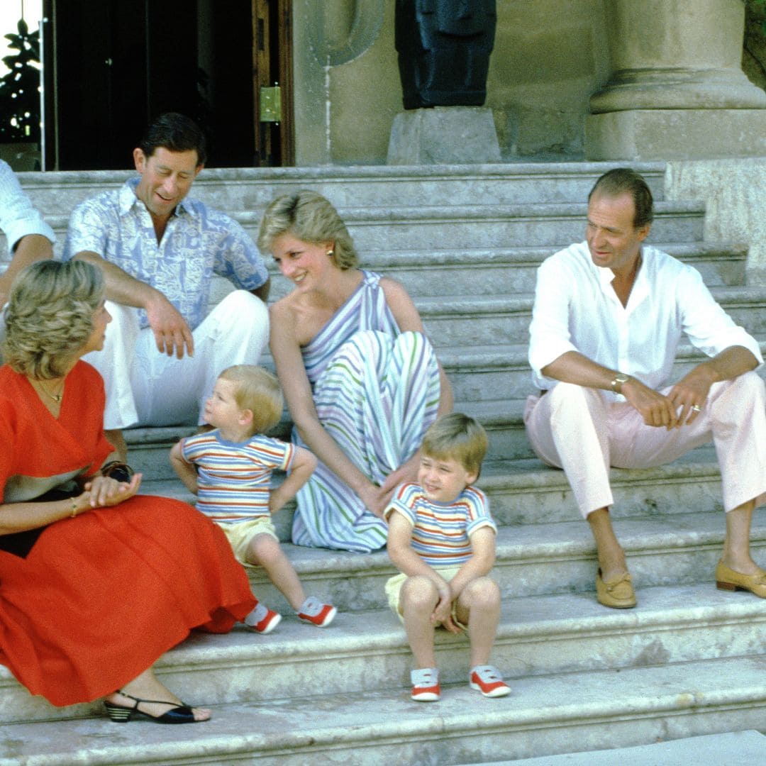 Juan Carlos I también habla de Diana de Gales en sus memorias: "Fría, taciturna, distante, salvo cuando había paparazzi"