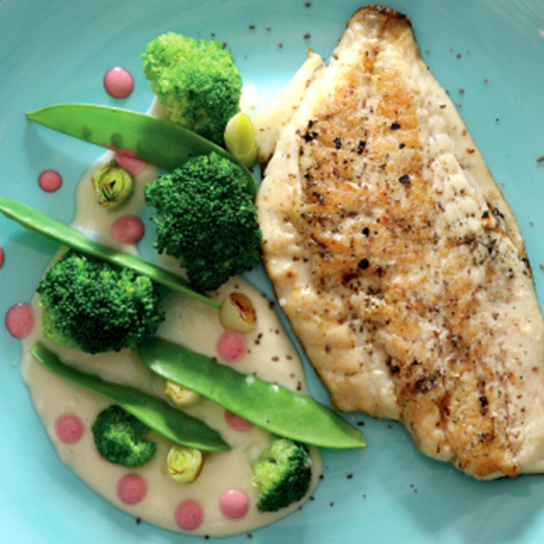 Sargo a la plancha con puré de chirivías