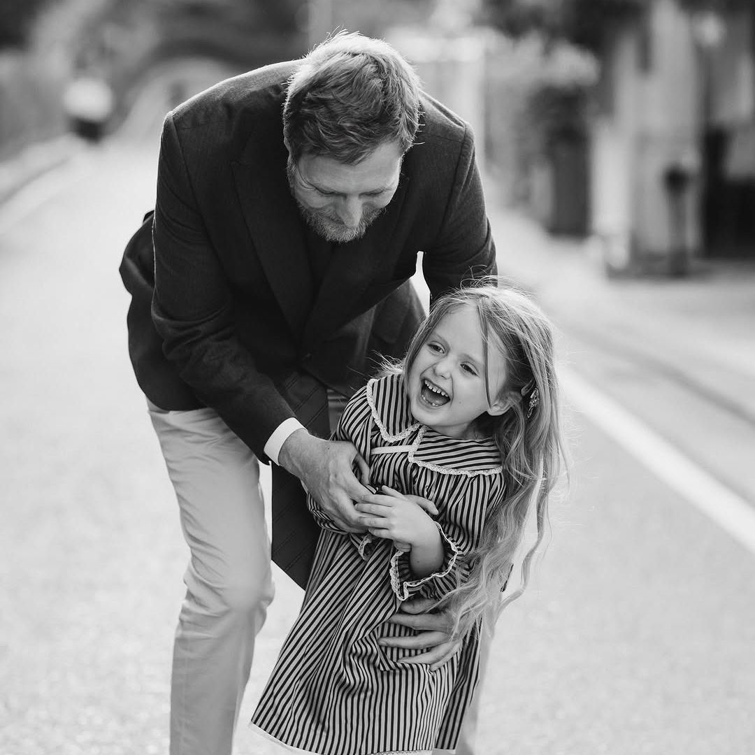 Las imágenes de Leka de Albania en el 5º cumpleaños de su hija antes de pasar de nuevo por el altar
