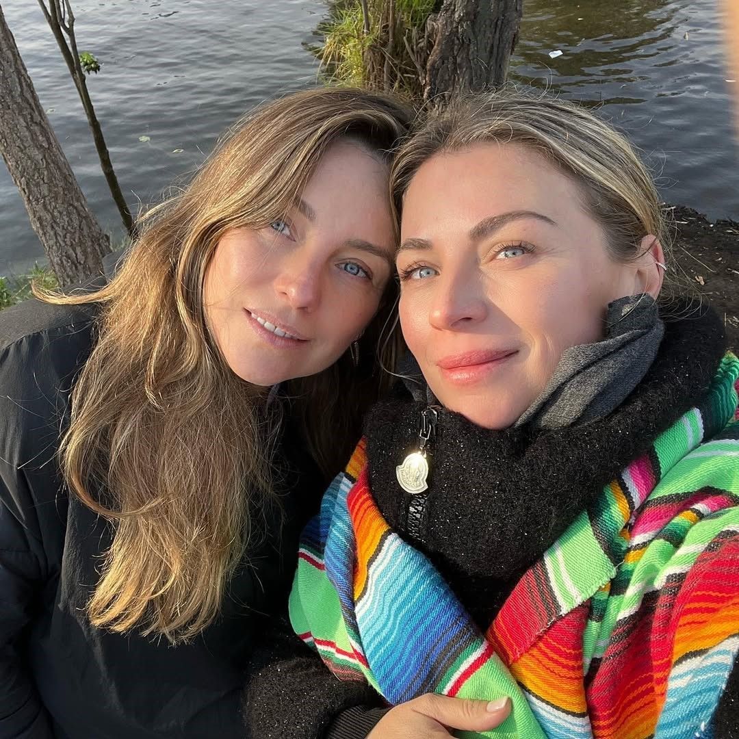 Ludwika Paleta celebra la vida de su compañera de vida, su hermana Dominika