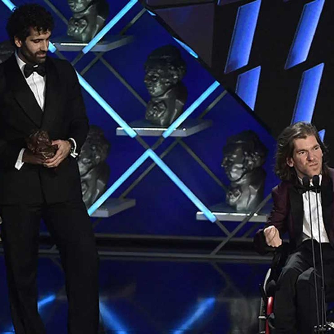 Telmo Irureta, uno de los grandes protagonistas de los Goya recibe el premio de manos de su tía