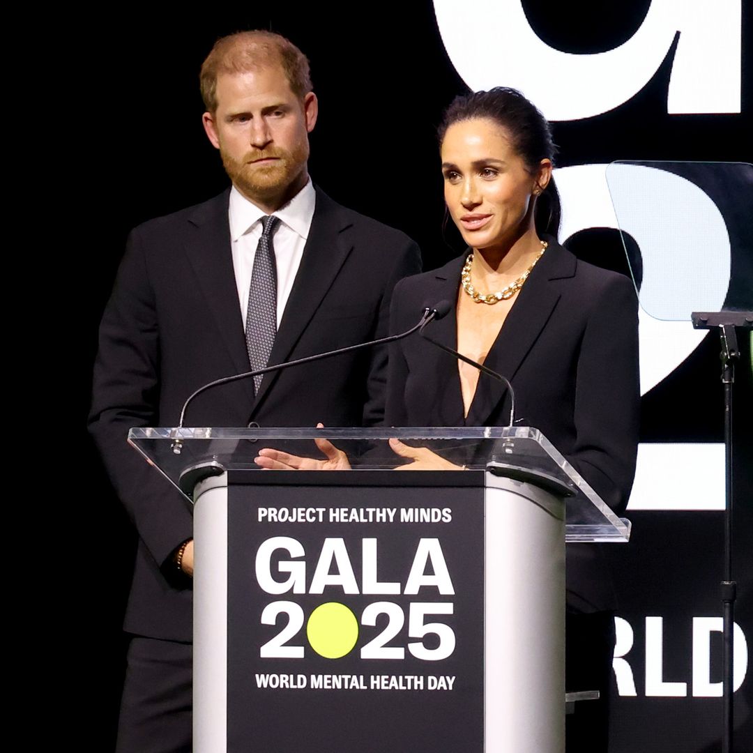 El príncipe Harry y Meghan Markle son premiados por su labor humanitaria en la World Mental Health Day Gala, organizada por Project Healthy Minds, en Tribeca, Nueva York, el 9 de octubre de 2025