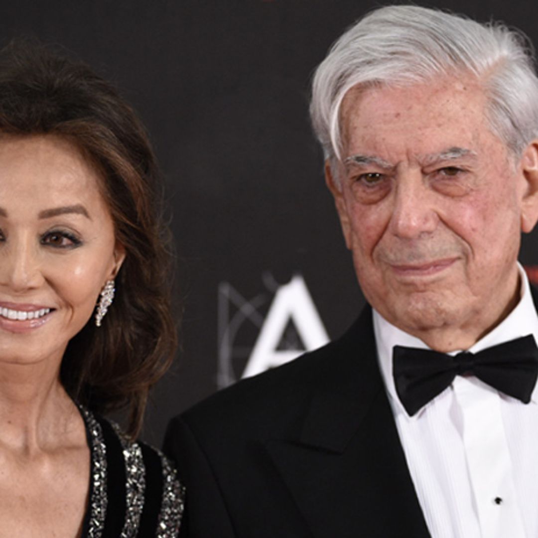 Blanca y radiante, Isabel Preysler triunfó con su traje blanco en la gran fiesta del año