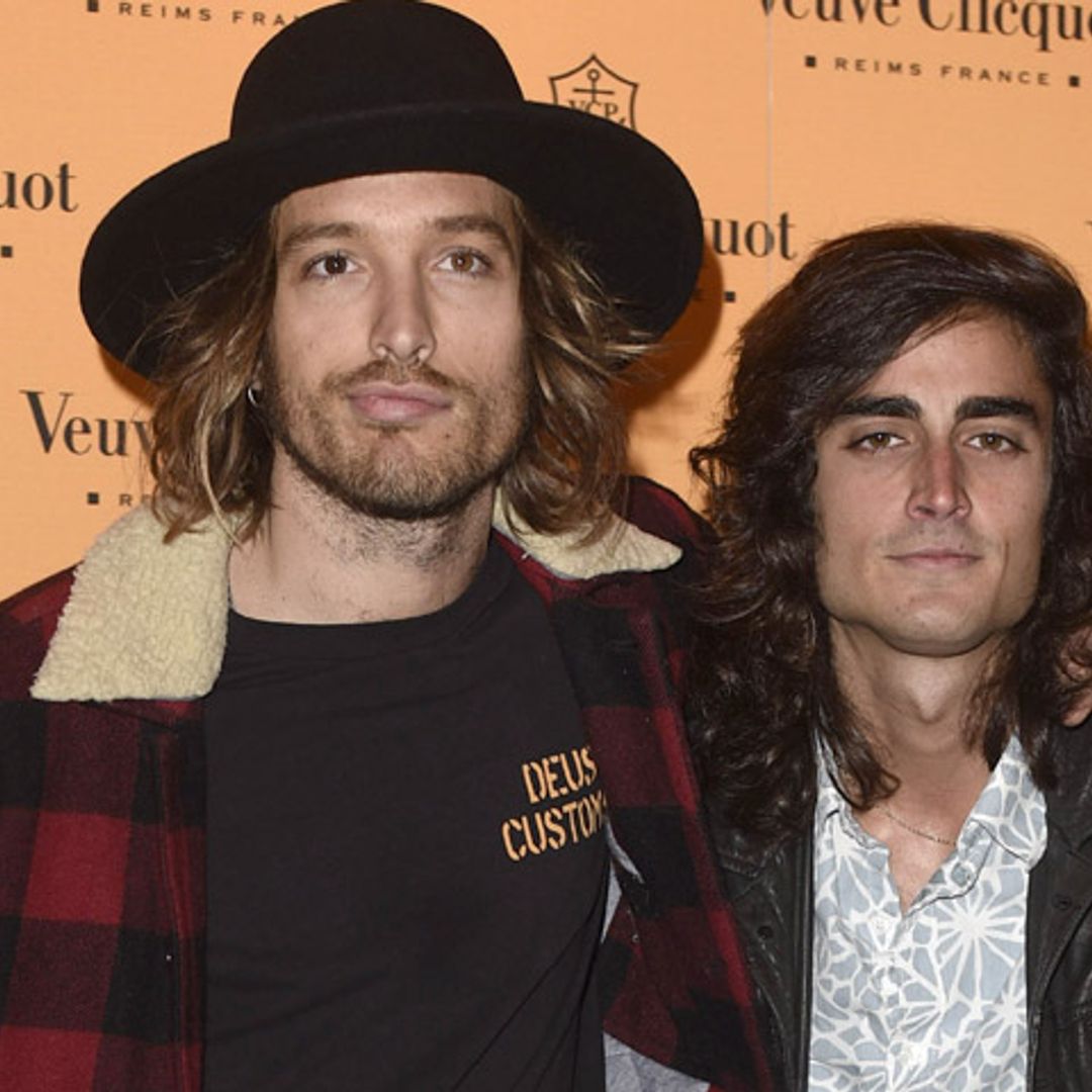 Adrián Roma y Juan Fernández hablan de sus 'amores', Ana Fernández y Andrea Molina