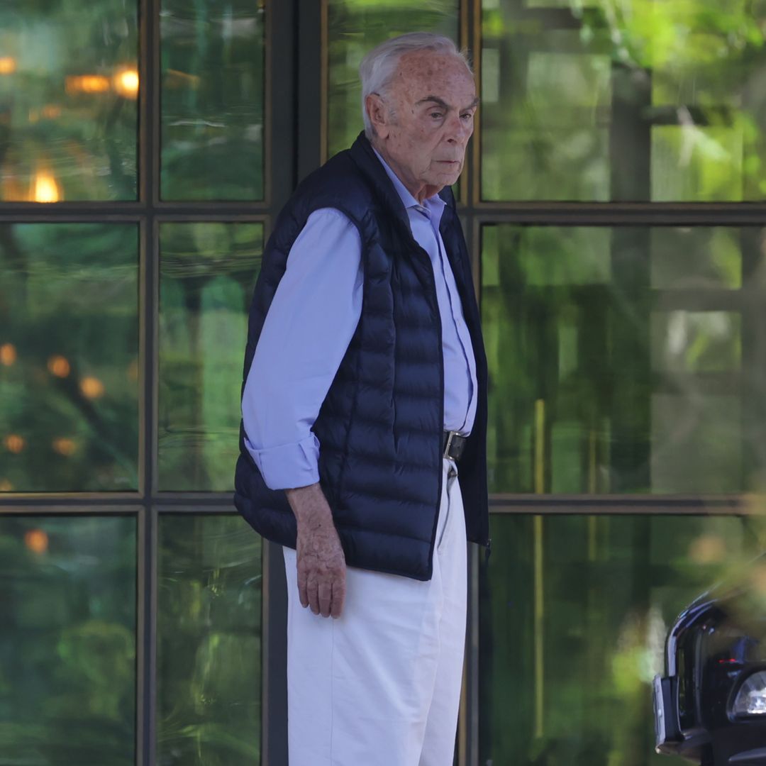 Carlos Zurita sale del Hotel Villa Magna, a 16 de septiembre de 2024, en Madrid 