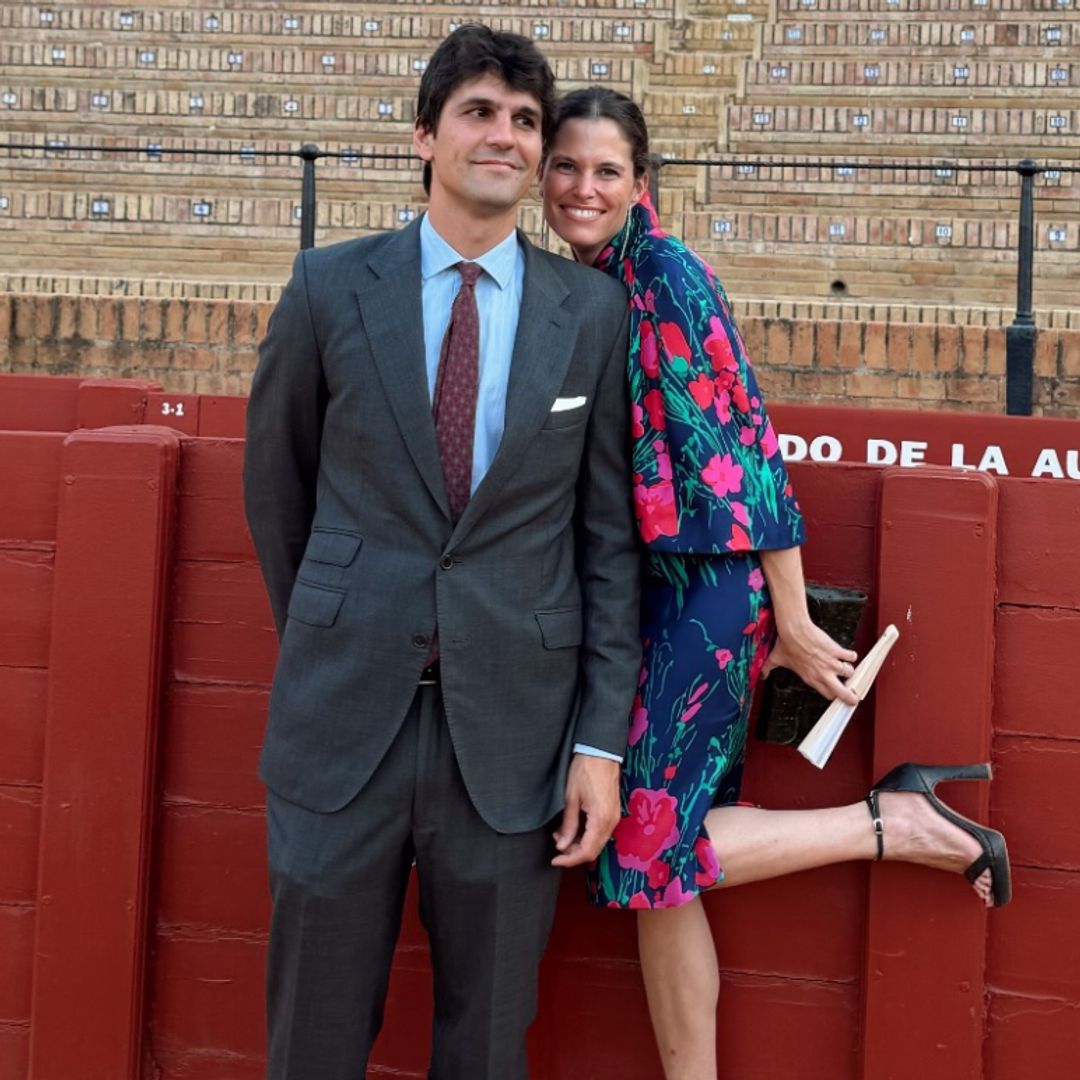  Fernanda Medina, con su marido, Angel Camacho, fueron asistentes VIP al gran enlace sevillano