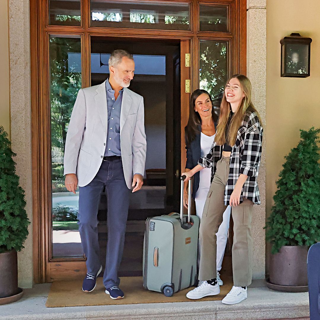 La infanta Sofía espera a los Reyes en Gales para su inminente graduación