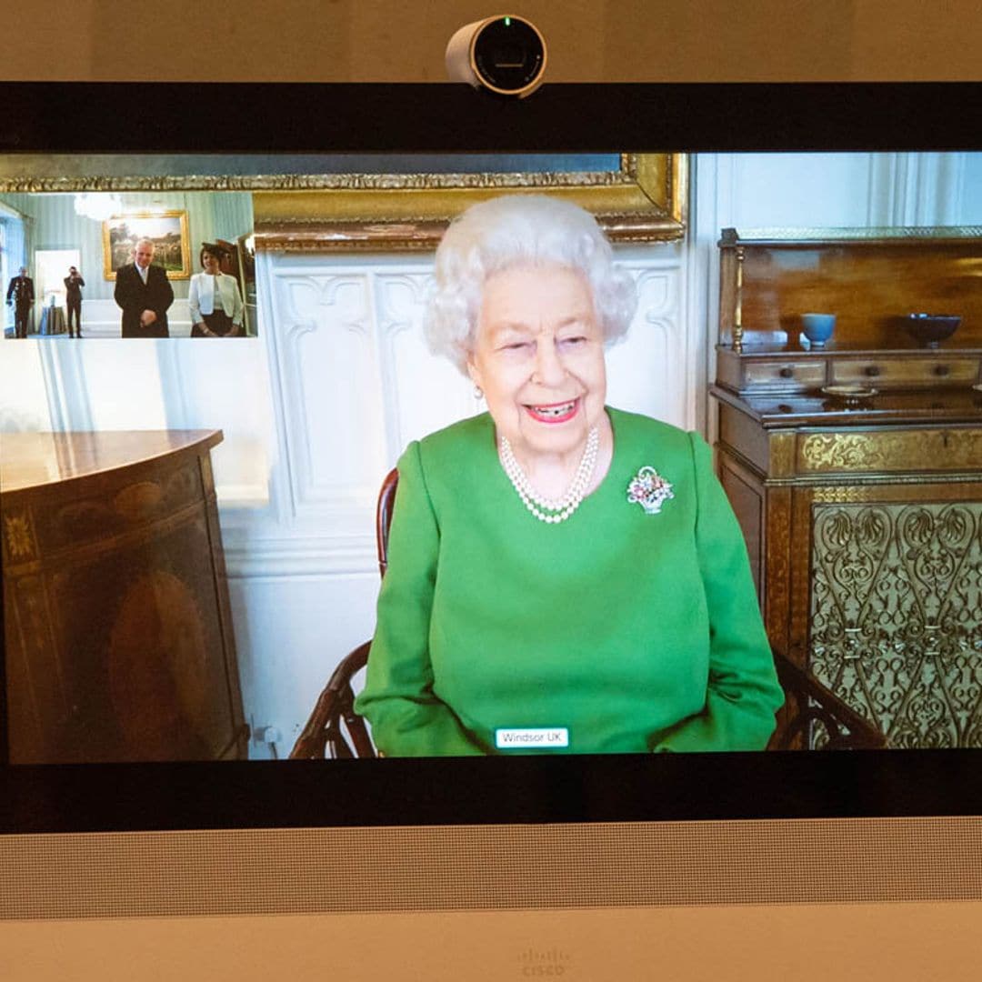 ¿Quieres trabajar para la reina Isabel II? Si eres experto en transformación digital, este es tu puesto