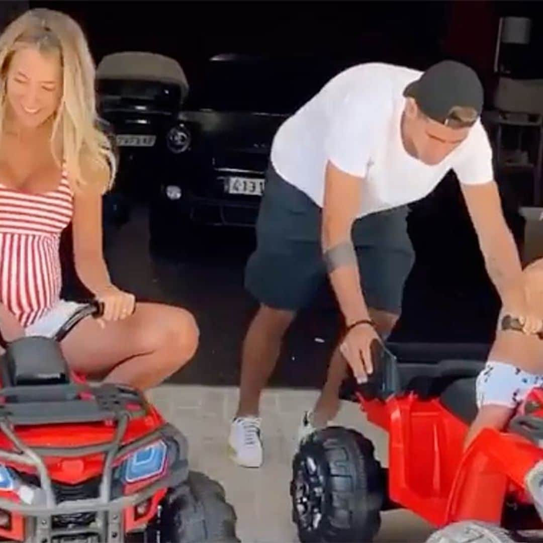 Con dos años, ¡y ya conducen! El divertido cumpleaños de los hijos de Alice Campello y Álvaro Morata