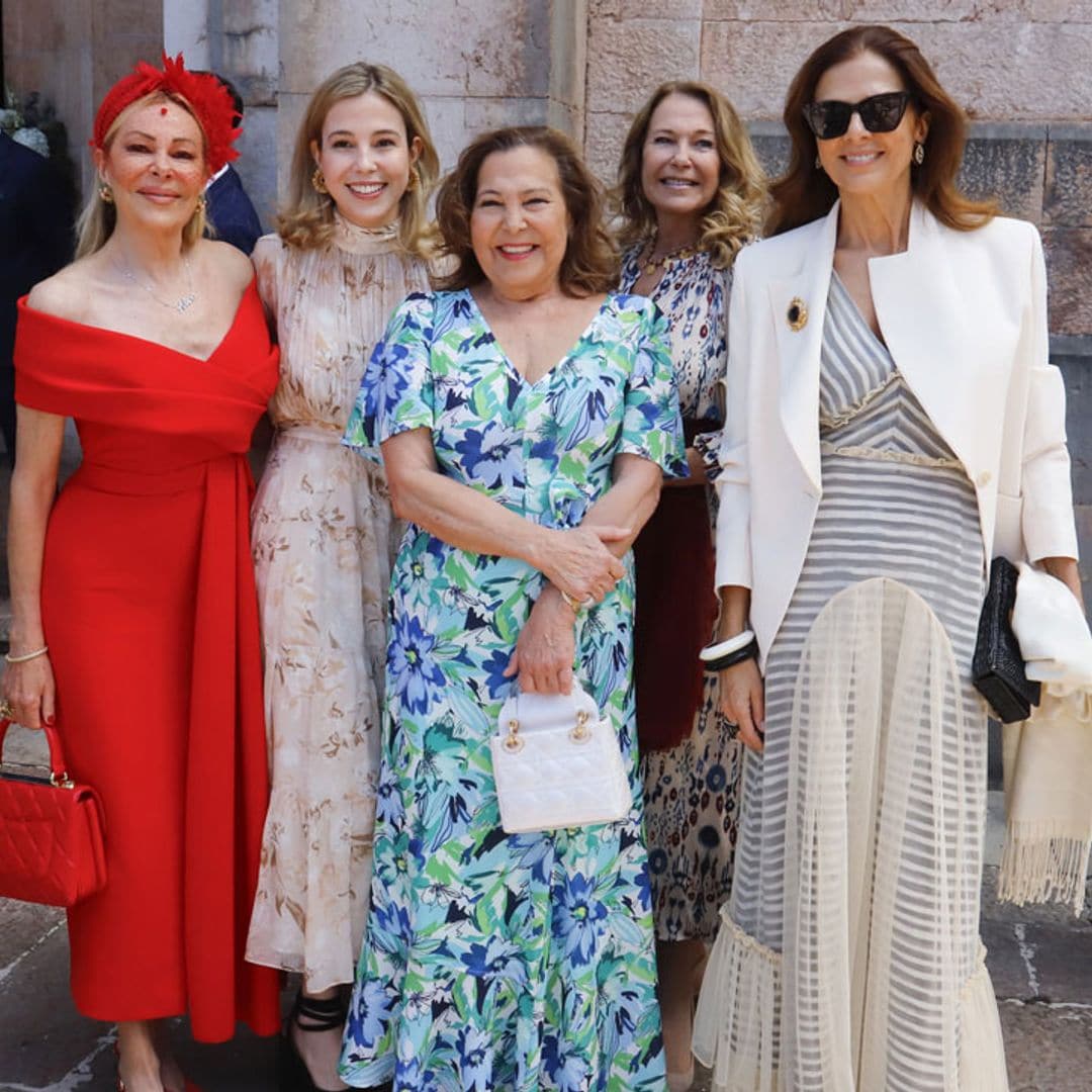 Todos los detalles de la gran cita que ha reunido a la familia de Ana Obregón en la boda asturiana de su sobrino Juancho