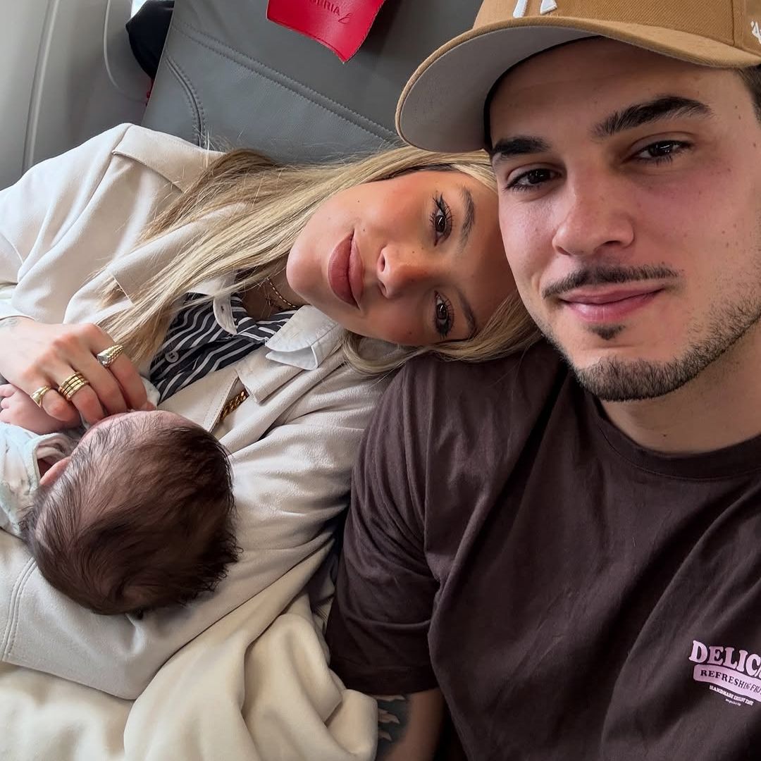 Alejandra Rubio cuenta los detalles de la primera Semana Santa de Carlo Costanzia con su familia en Málaga