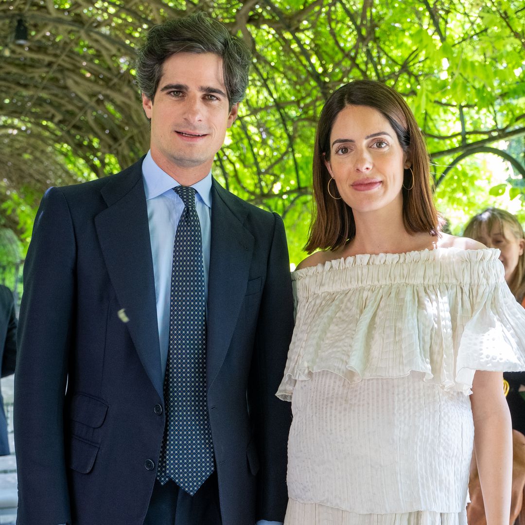Sofía Palazuelo estrena en Madrid el conjunto boho ideal para eventos de primavera, estés embarazada o no