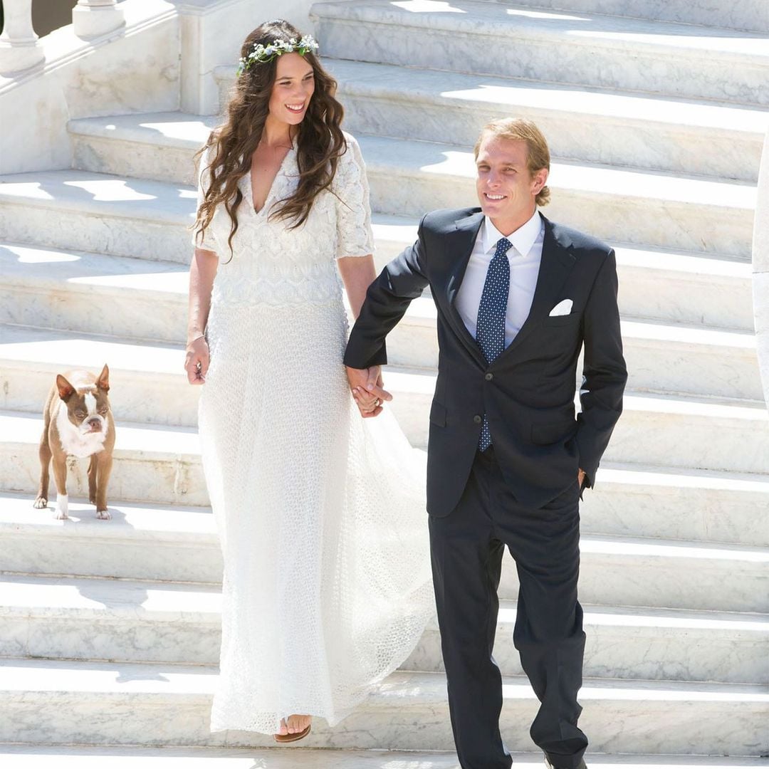 El look de novia de Tatiana Santo Domingo en su boda civil con Andrea Casiraghi: un vestido de punto sin tiara ni tacones