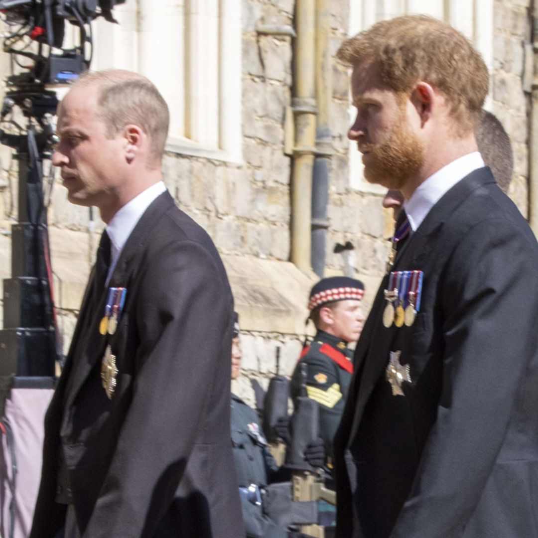 Ahora sabemos lo que pasó realmente entre el príncipe Harry, su padre y su hermano tras el funeral del duque de Edimburgo