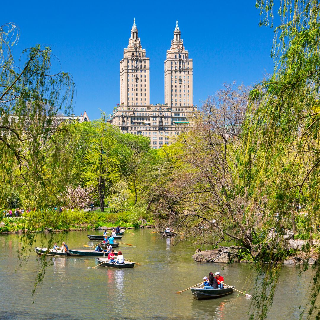 Barcas en el lago de Central Park, Nueva York