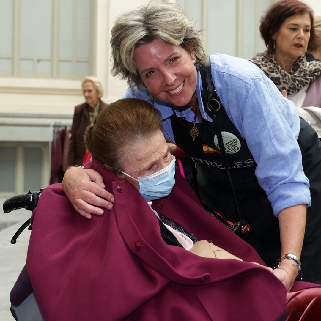 Foto a foto, los asistentes al Rastrillo Nuevo Futuro: de Simoneta Gómez-Acebo y su familia a Amparo Corsini