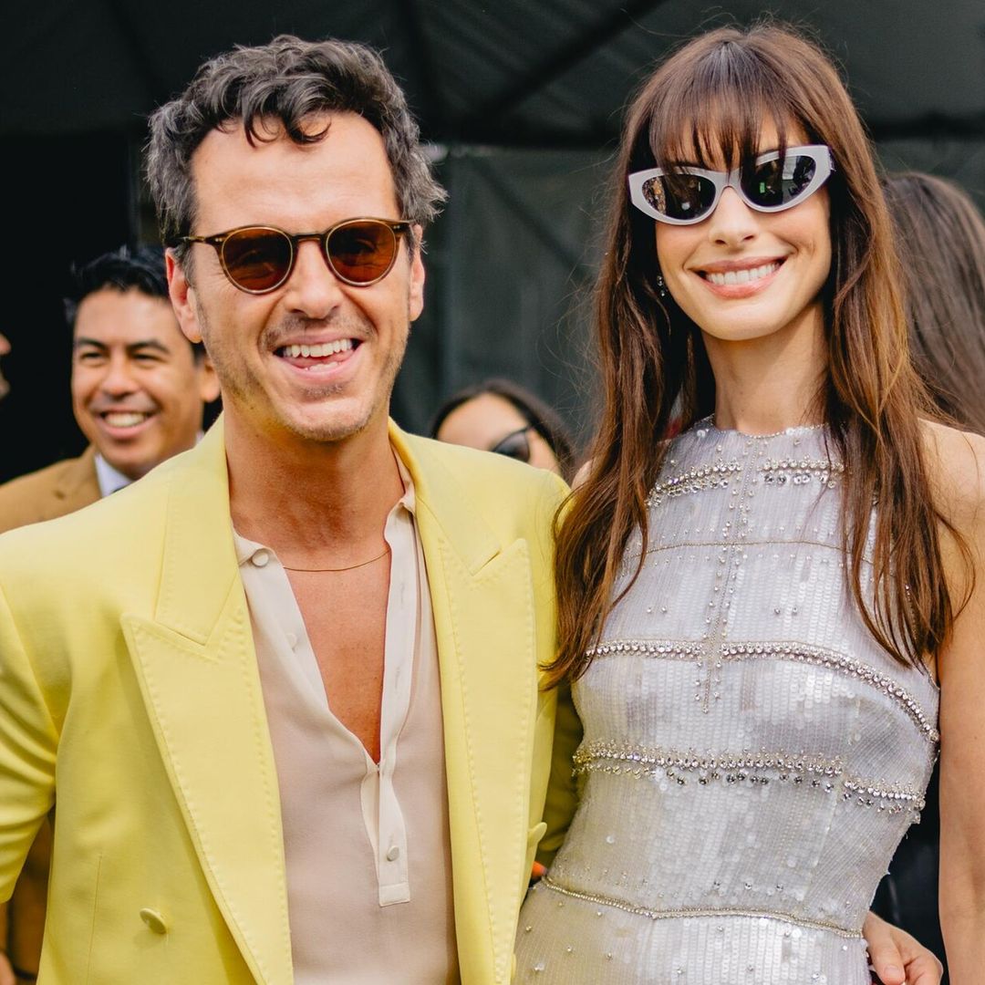 Anne Hathaway y Andrew Scott conquistan los Film Independent Spirit Awards en brillantes ‘looks’