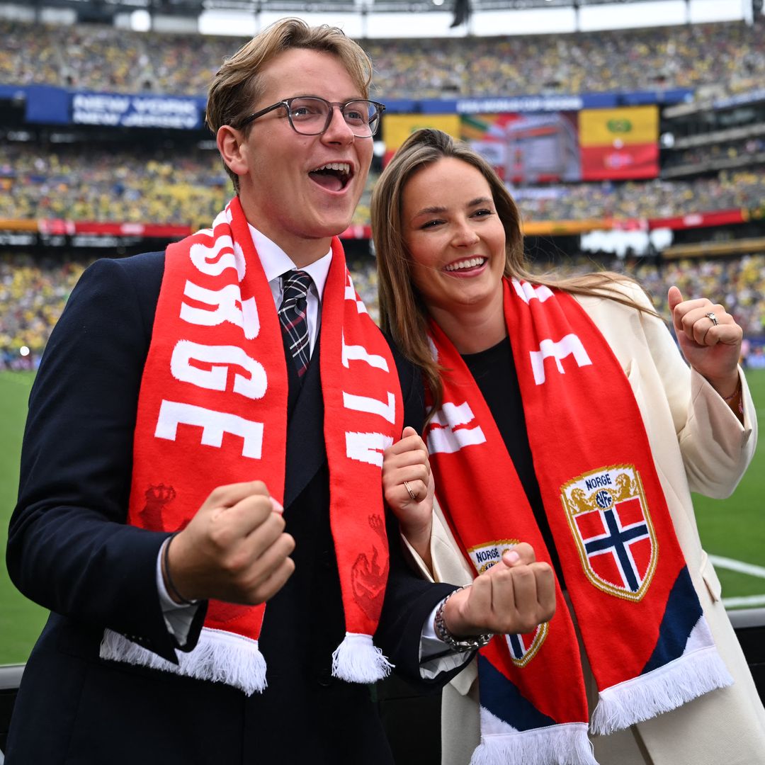 El abrazo viral de Ingrid de Noruega a Haaland sin camiseta en el vestuario: el vídeo del Mundial que todos están comentando