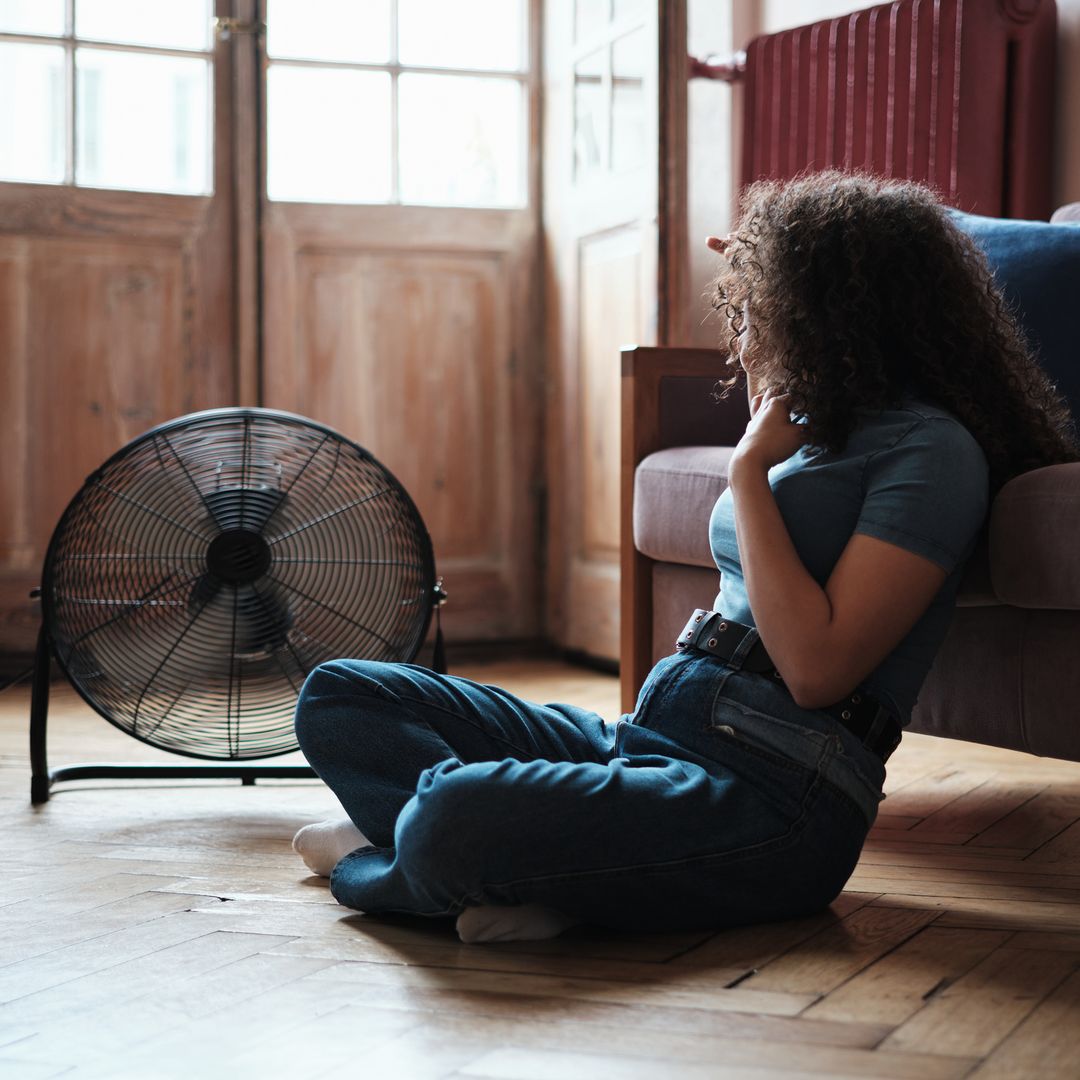 Este es el 'gadget' del verano: un mini ventilador nebulizador ideal para usar dentro casa