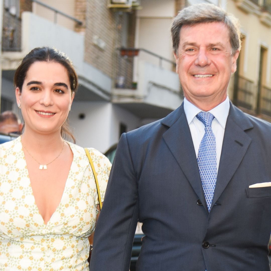 PRIMICIA. Misterio desvelado: sabemos quién firmará el vestido de novia de Bárbara Mirjan en su boda con Cayetano Martínez de Irujo