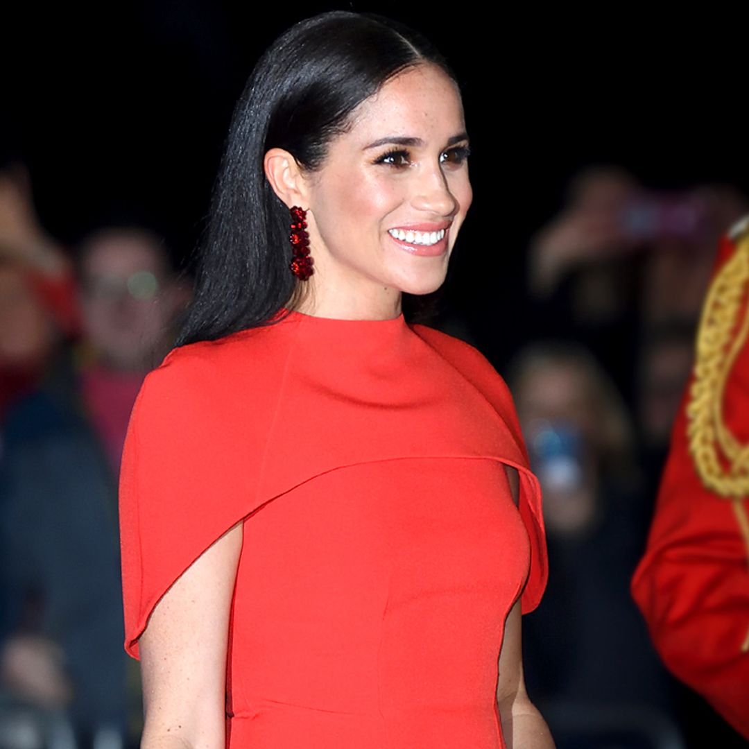 La historia del vestido que viralizó Meghan en 2019 y sigue triunfando entre 'royals' y actrices